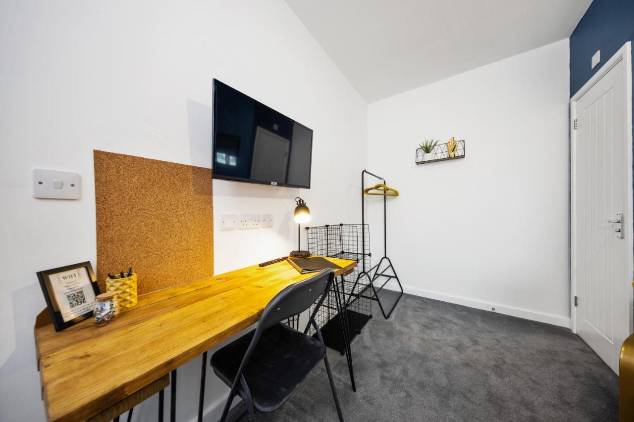 7 Bedroom House Ensuite Rooms, Fully Equipped Kitchen, Free Wifi, Tvs In All Rooms City Centre Close To A46 Inspire Homes Coventry Esterno foto